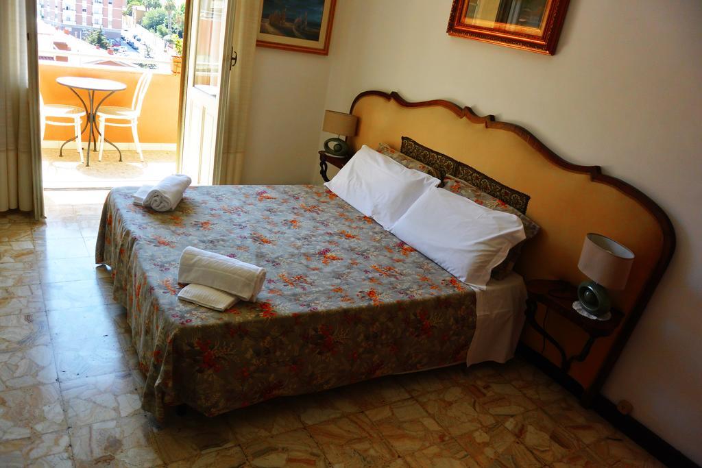 Superpanoramico Bed & Breakfast Cagliari Exterior foto